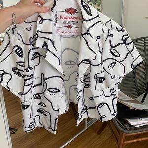 Funky fun button up shirt black and white top with faces